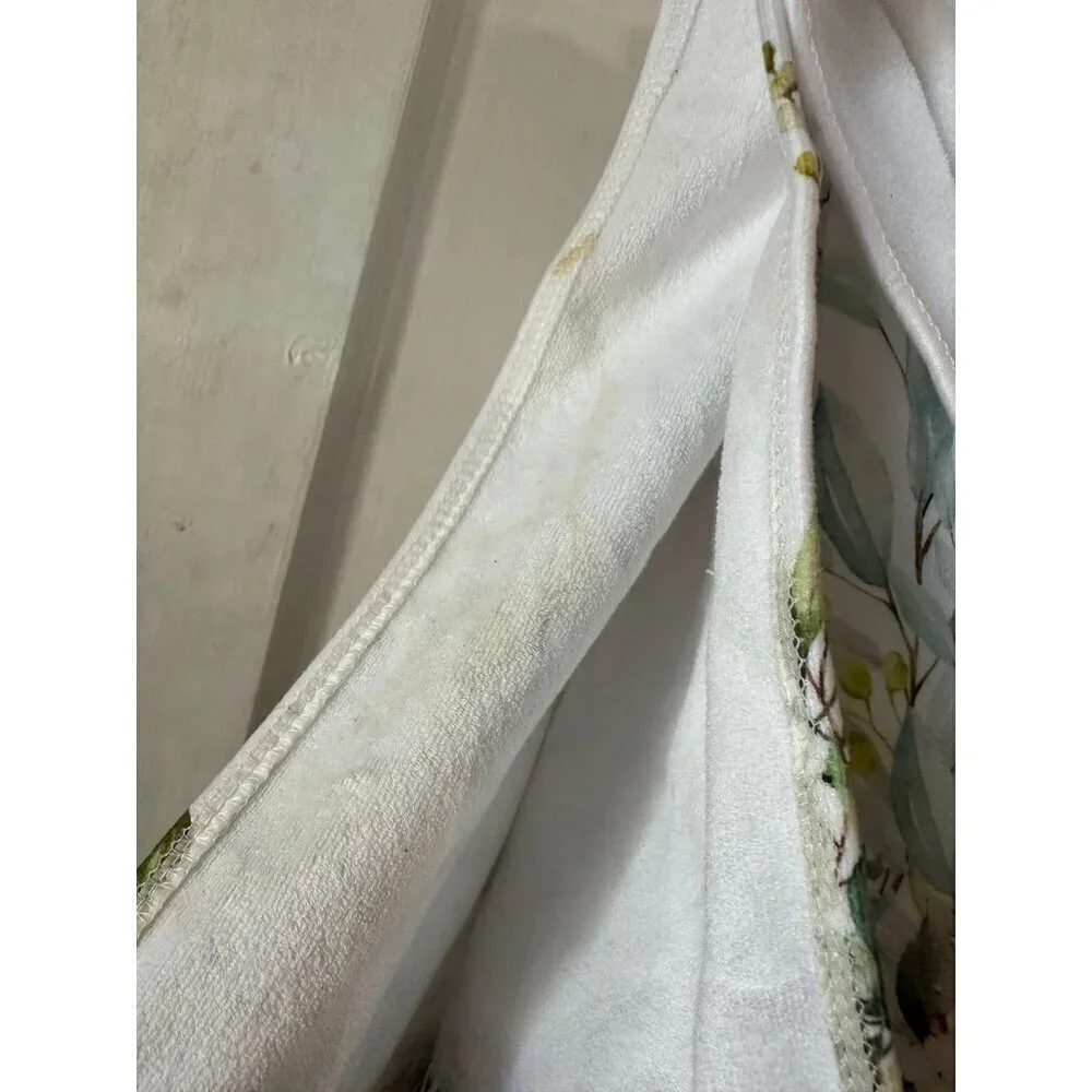 Butterfly white floral kitchen towels